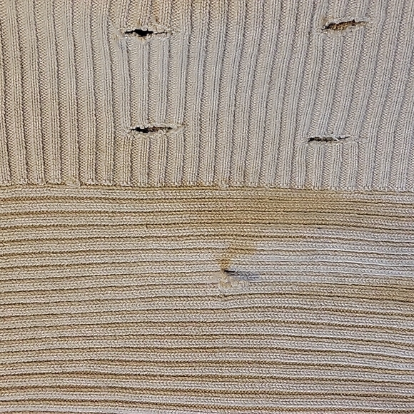 Hooded button up sweater - Picture 2 of 3